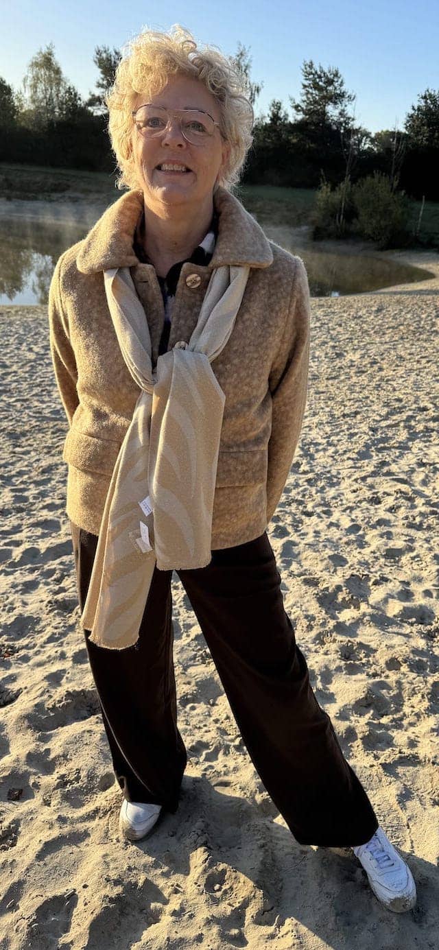 Show 24-Sept-25 Sandra-1