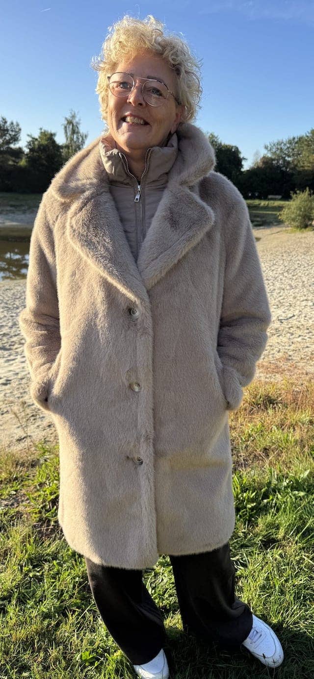 Show 24-Sept-25 Sandra-2