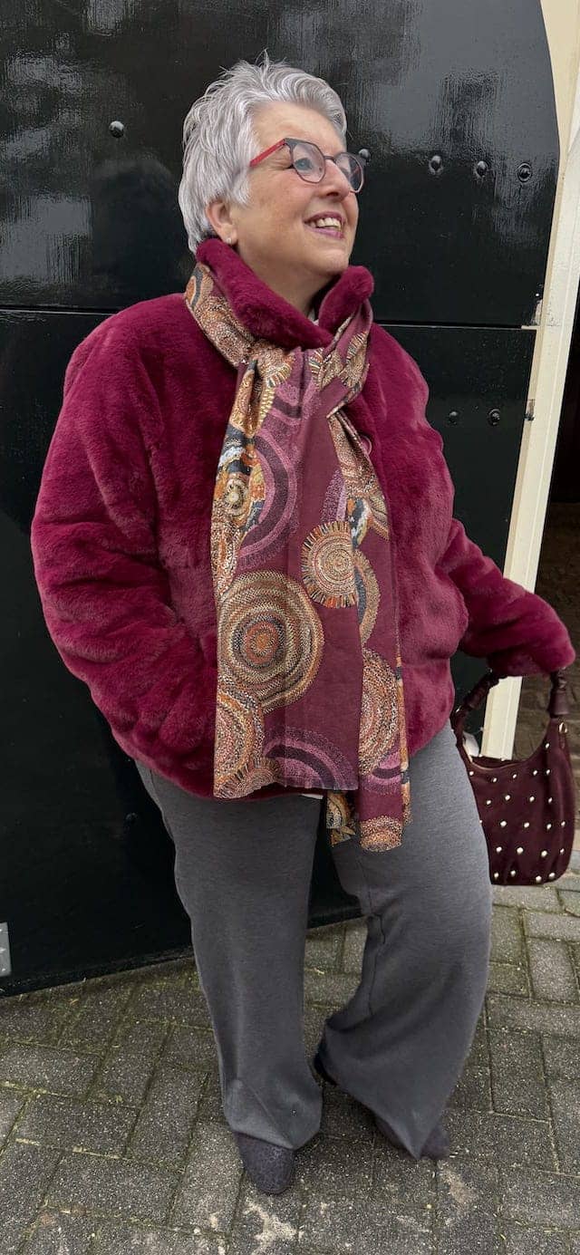 Show 5-Nov-25 Annette-1