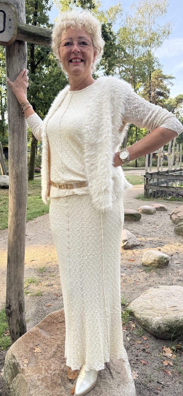 Show 10-Sept-25 Sandra-1